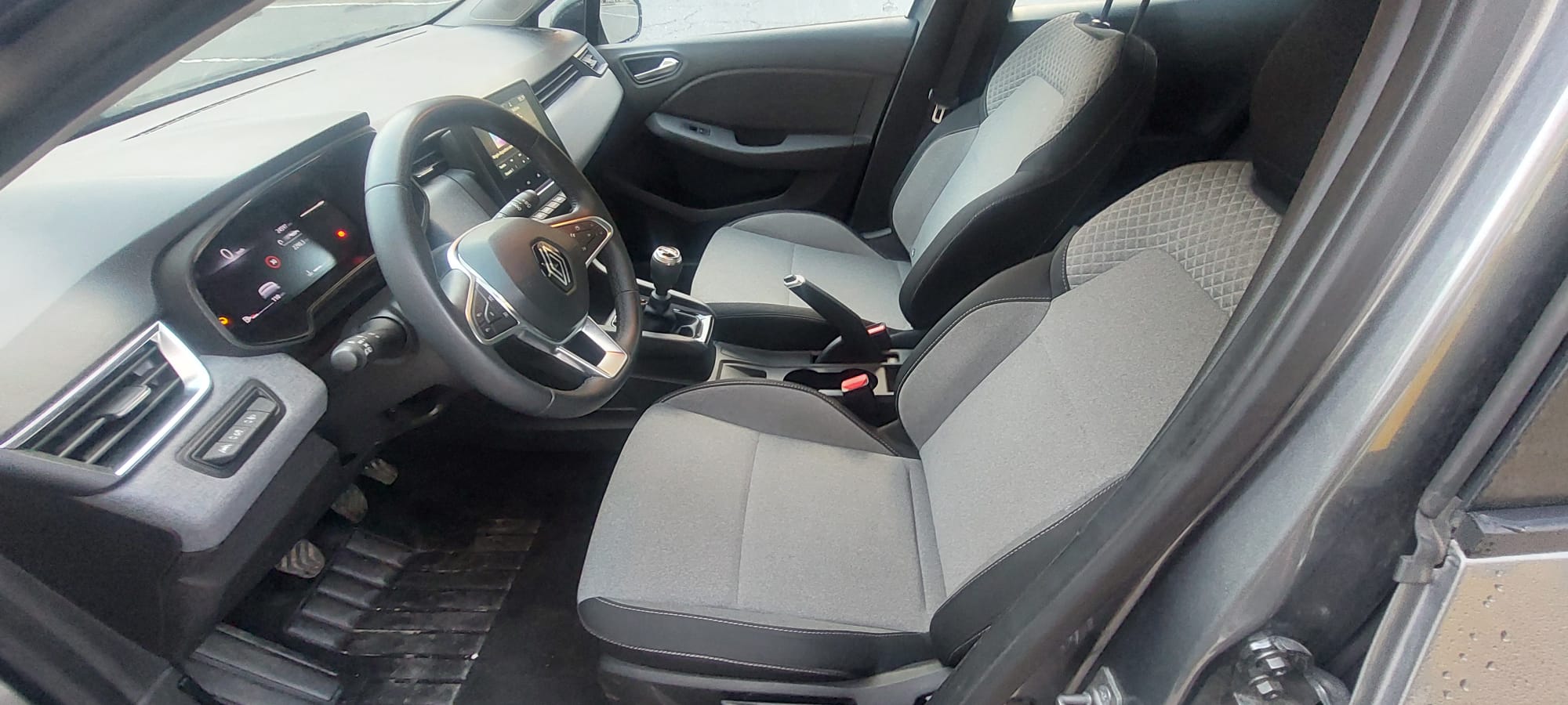 Renault Clio 1.0 90CV miniatura 12